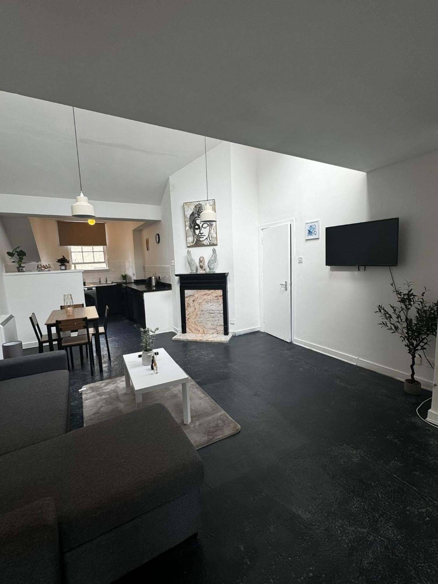Victoria Street View Flat In Edinburgh Eb10 Apartment Exterior photo